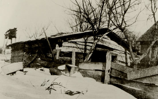 Tom Jezinek 1880s log cabin