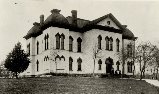 Wilber Republican 01 (30), two storied building